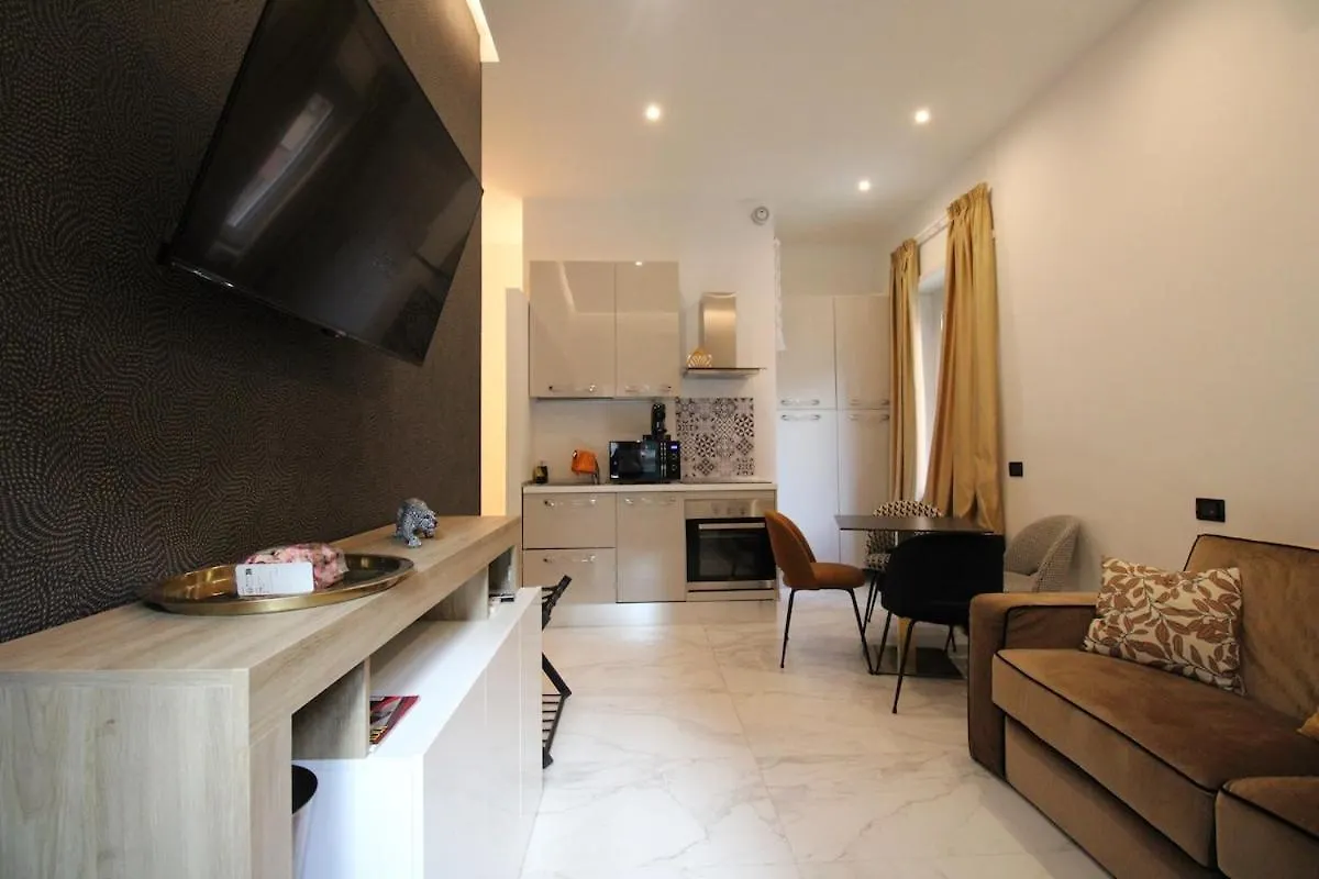 Quo Vadis Apartment Rome Italy