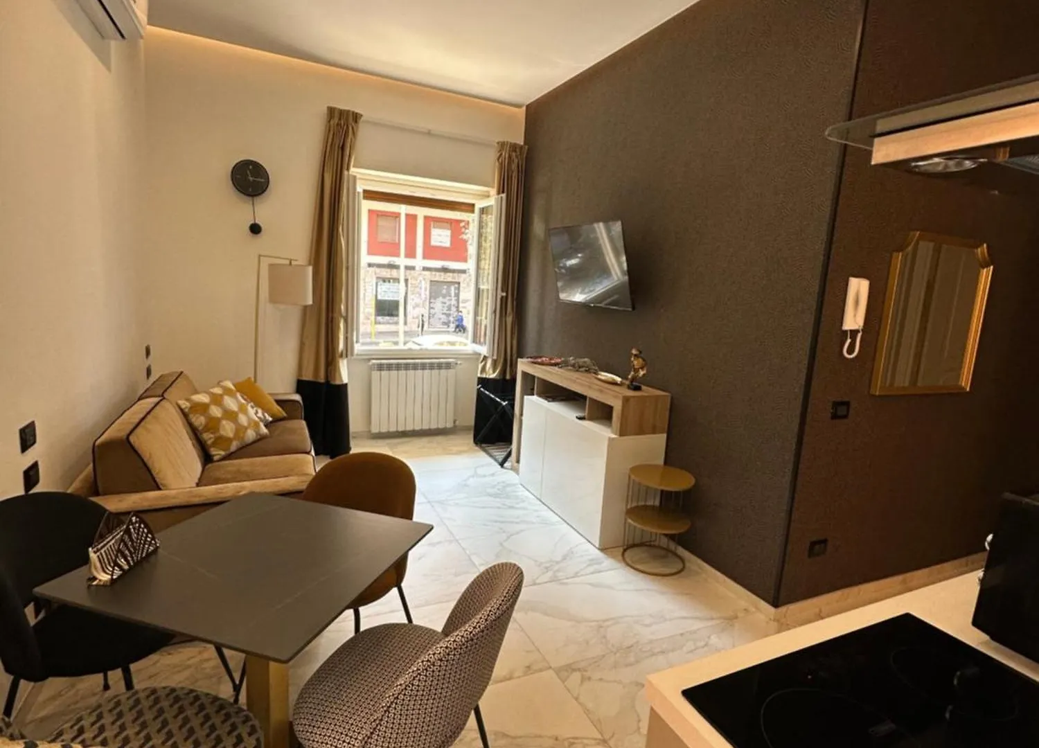 Quo Vadis Apartment Rome Italy
