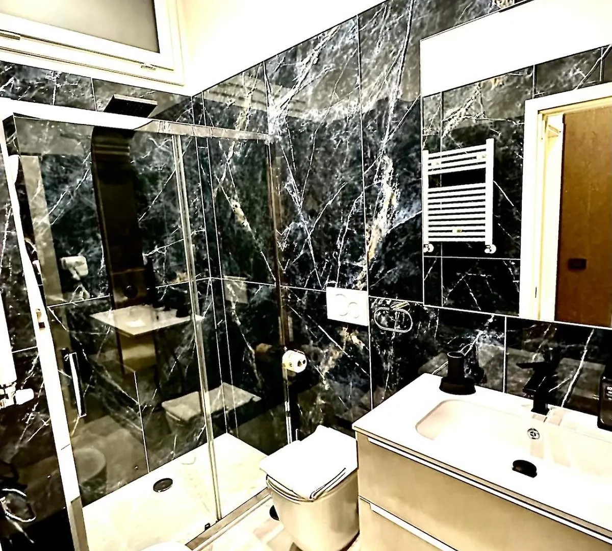 Quo Vadis Apartment Rome 0*,  Italy